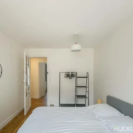 Flexliving - - Abbe Groult Holiday home